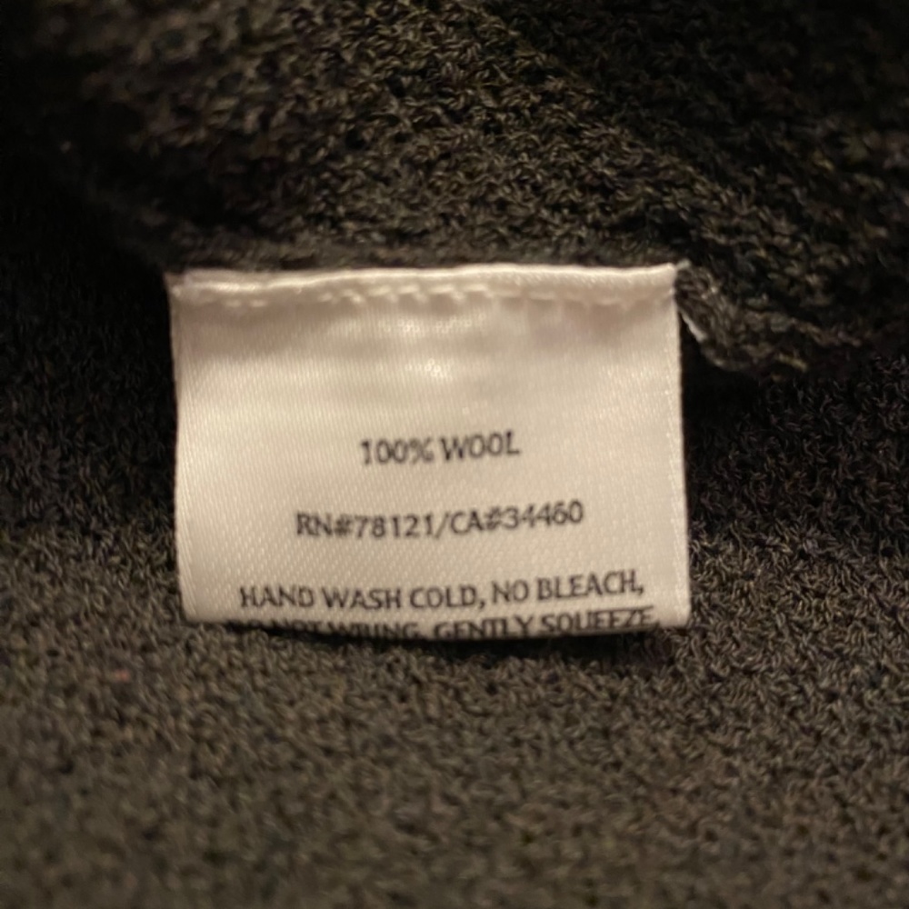 Eileen Fisher Italian Wool Cardigan Sweater - Picture 4 of 4